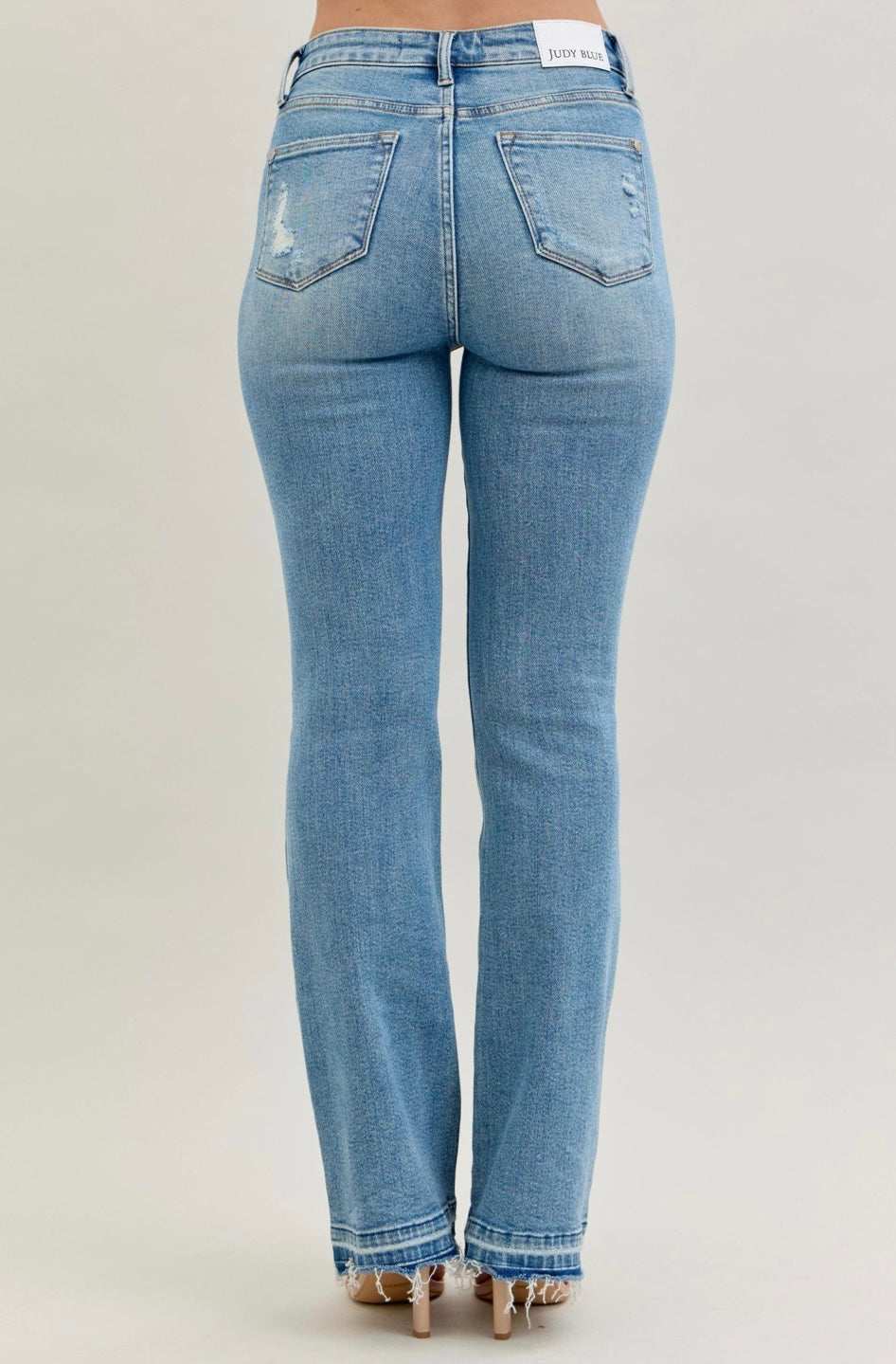 MID RISE DESTROY & RELEASED HEM BOOTCUT