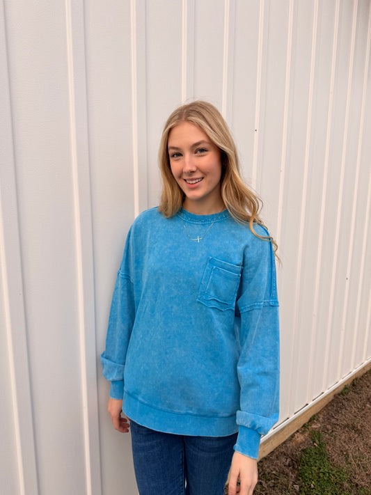 Icy Blue Washed Sweatshirt