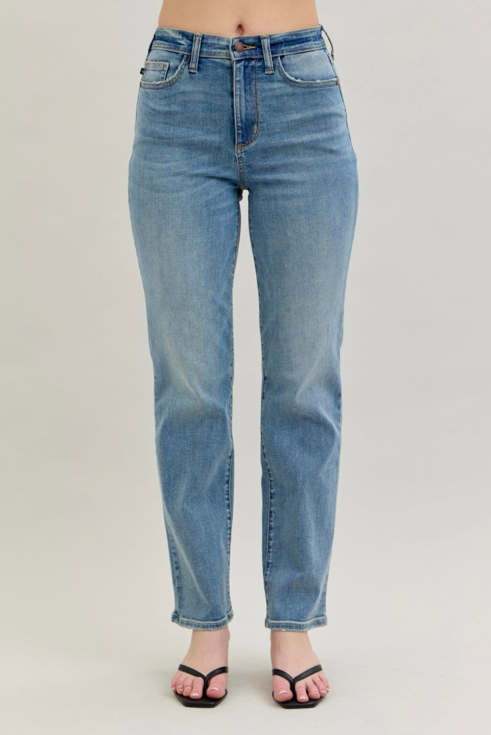 HIGH WAIST STRAIGHT FIT