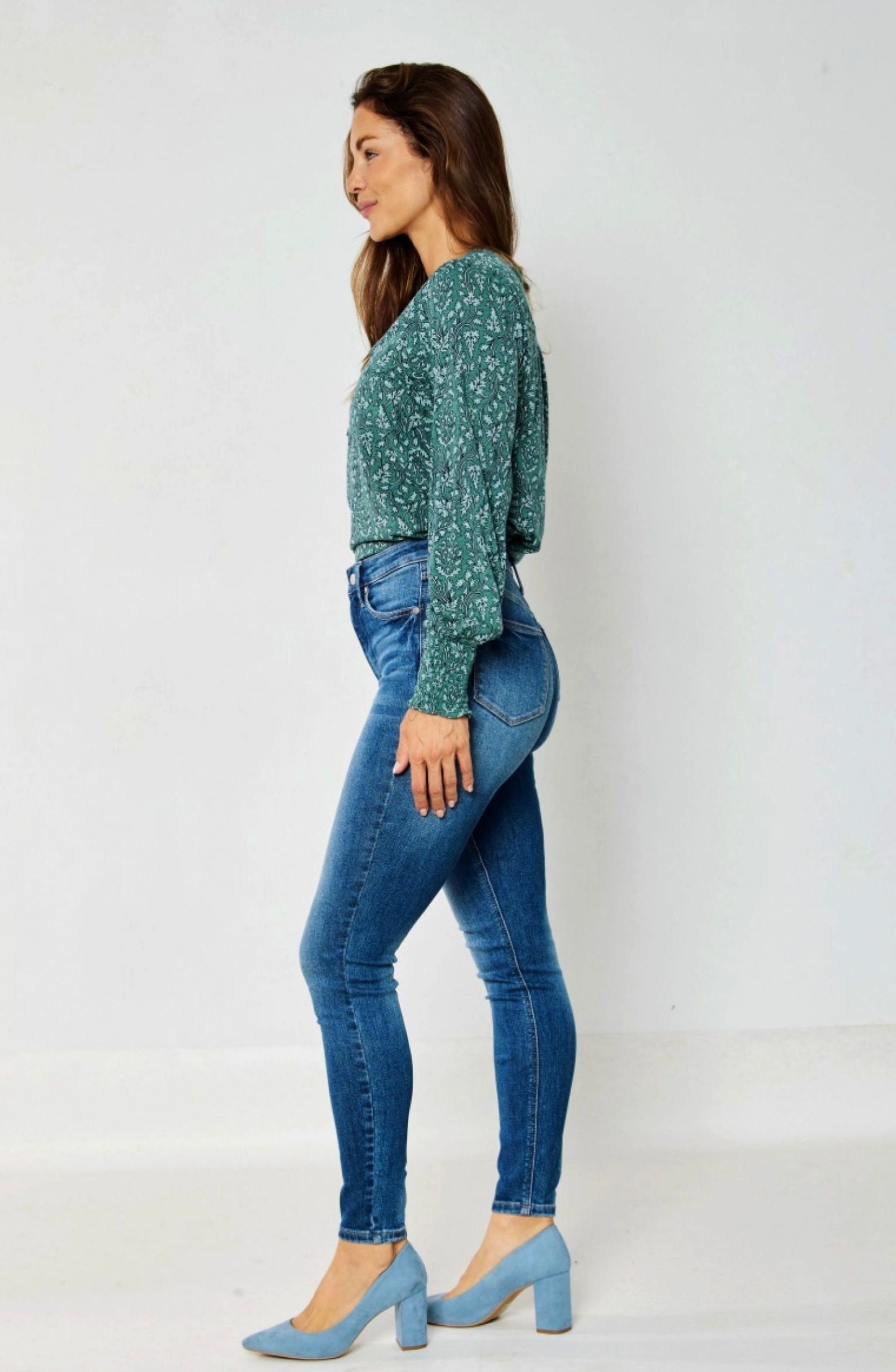 High Waisted Classic Skinny Jeans